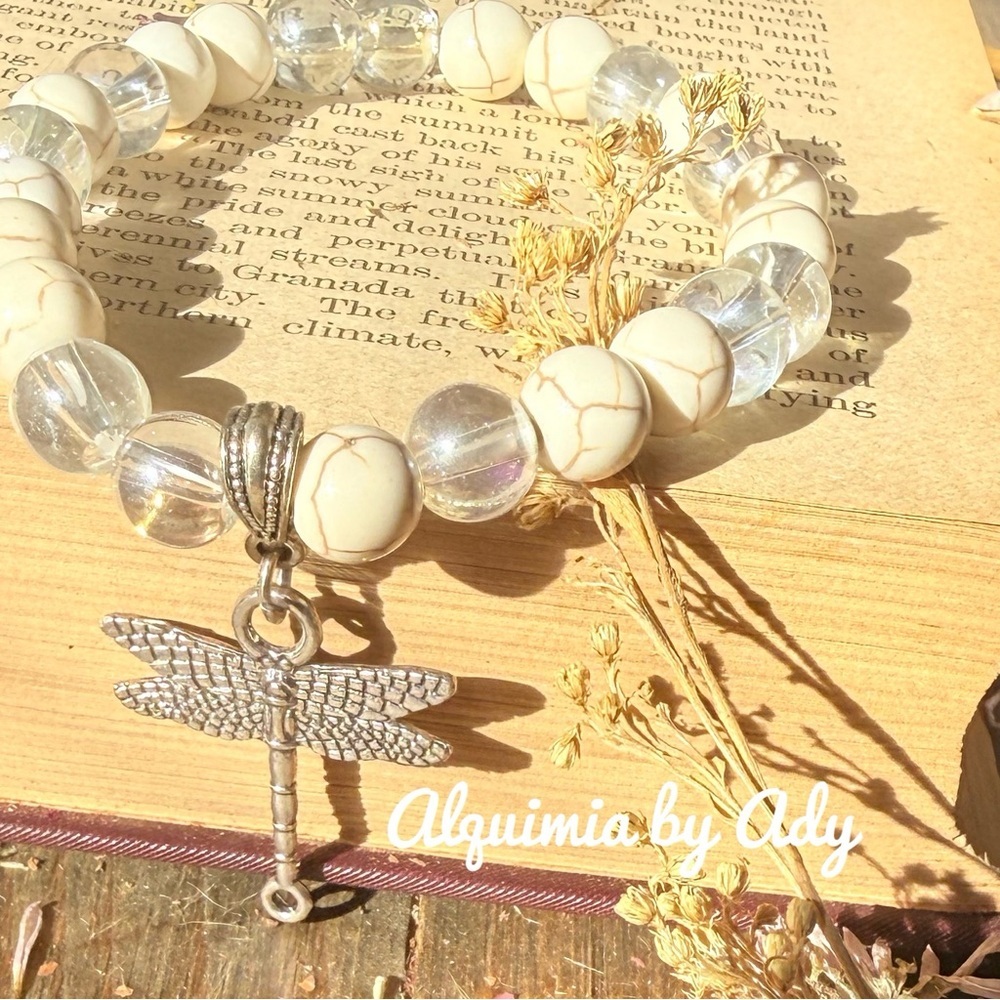 Howlite & Clear Bead Bracelet • Silver Dragonfly Charm • California Mystic - Picture 2 of 3